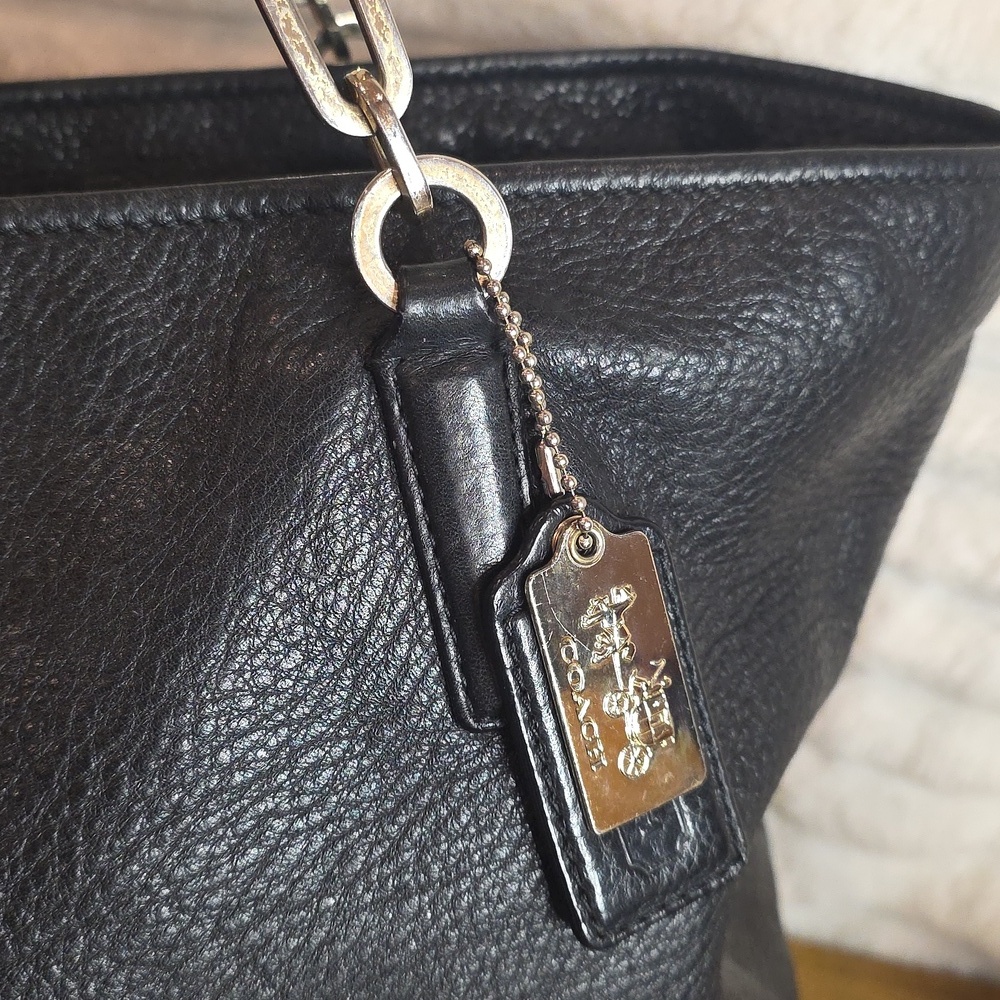 Coach Madison Black Pebble Leather Tote #26769 Includes Unbranded Purse Scarf - Picture 2 of 13